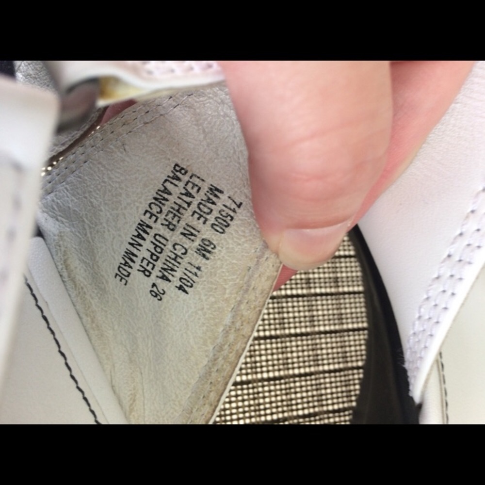 Clarks white sandals in EUC! - Picture 5 of 5